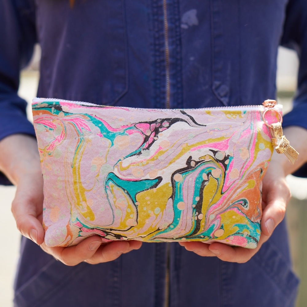 Marbled Pouch - Picture 3 of 5